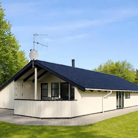 Nice Home In Oksbol With Sauna *